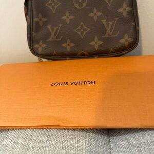 Louis Vuitton Monogram Mini Pochette